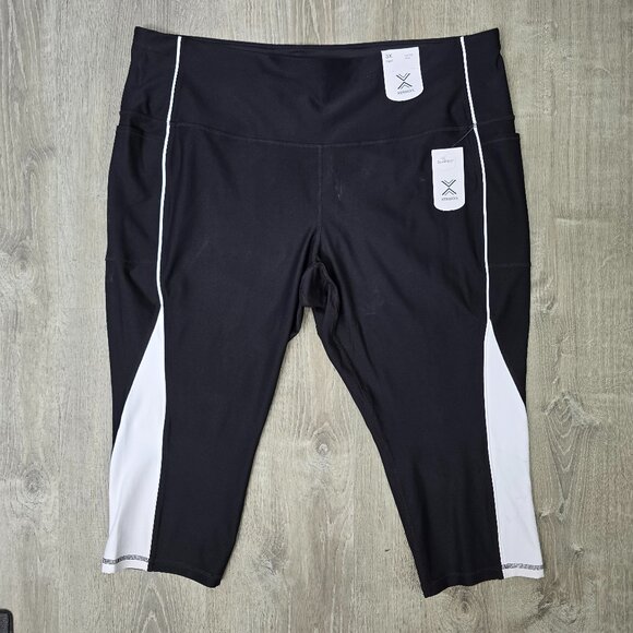 Xersion Ever Contour High Rise Quick Dry Workout Capris. 3X - Picture 4 of 8